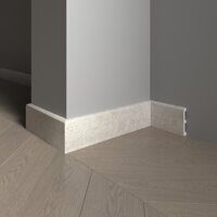 Плинтус из полистирола высокой плотности Decor Dizayn 706 (2400х80х13 мм)
