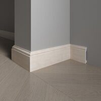 Плинтус из полистирола высокой плотности Decor Dizayn 701 (2400х100х16 мм)
