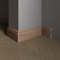 Плинтус из полистирола высокой плотности Decor Dizayn 701 (2400х100х16 мм)