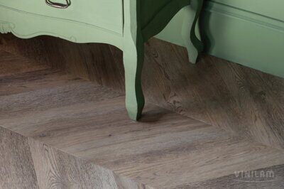 Кварцвиниловый паркет Vinilam Parquet Chevron 8,5 мм RI153616CL4 Шампань